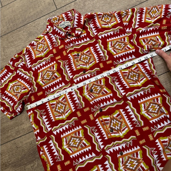 Kenny Flowers Red Top - Picture 2 of 7